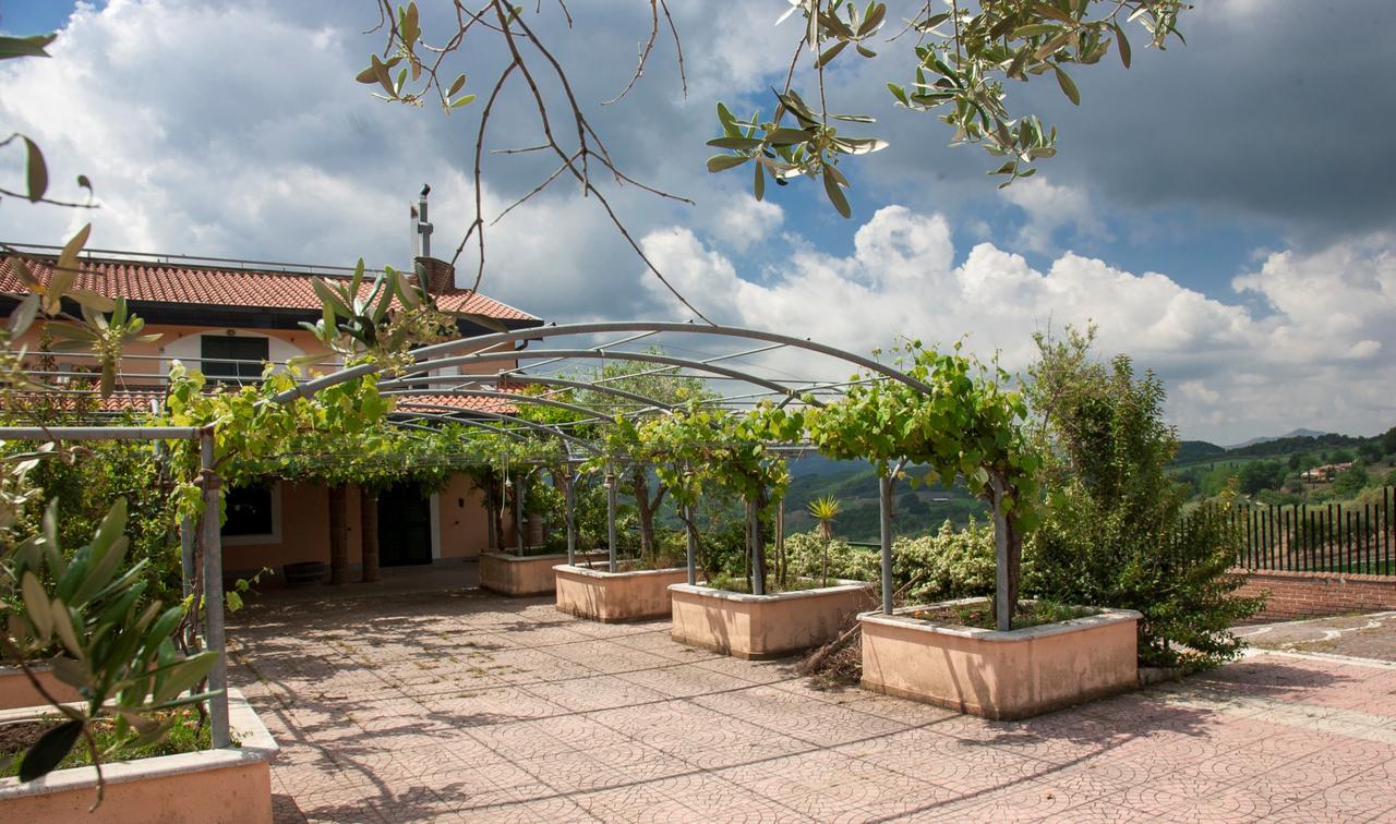 Lisandro Wine Resort Apartments Caserta Castel Campagnano Екстер'єр фото